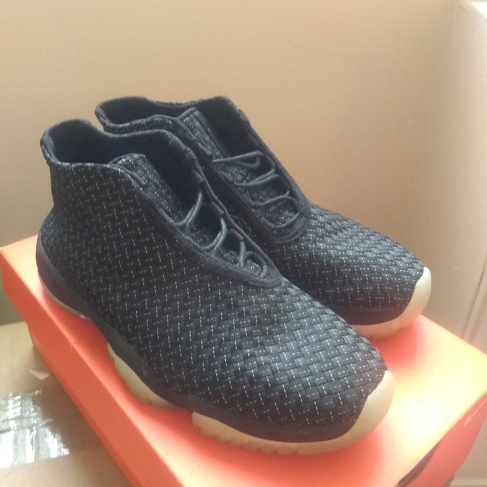 Air Jordan Future Size 8